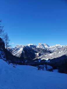 Skitag in den Dolomiten
