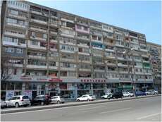 Eins der vielen Wohnhäuser in Baku.