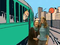 Hanna und ich mit Tintin und Milou am Bahnhof, wie auch wir so oft an diesem Wochenende :D