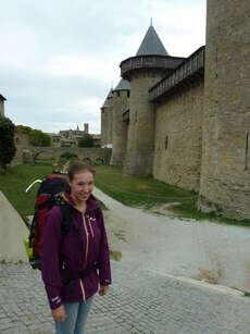 mit Backpack in Carcassonne :)