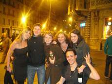Die Yeay Friends aus Castres auf dem Placa Catalunya