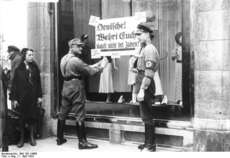 Der 9. November ist auch der Tag des Judenprogroms von 1938    (Namensnennung-Weitergabe unter gleichen Bedingungen 3.0 Deutschland, http://creativecommons.org/licenses/by-sa/3.0/de/)
