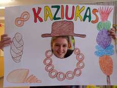 Auch in der Schule wurde ein Kaziuko Muge veranstaltet.