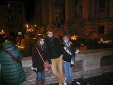 Noch mal am Trevibrunnen: Philipp, Sona und ich