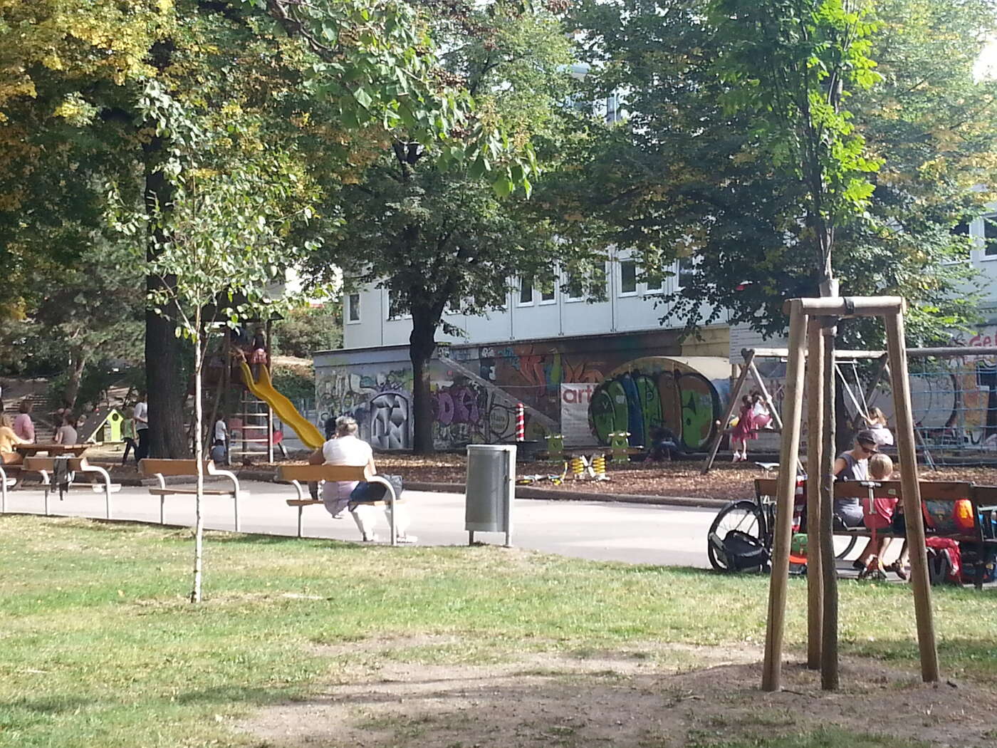 Park mit Spielplatz