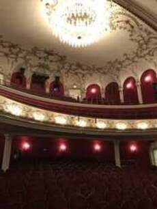 Inside the Ostrava's national theater / L'intérieur du théâtre national d'Ostrava