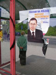 Der Lack ist schon ab. Auf den polnischen Straßen ist der Wahlkampf weit davon entfernt in eine Materialschlacht auszuarten.