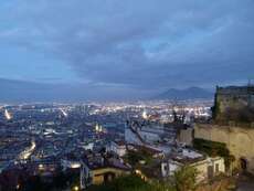 Napoli bei Nacht