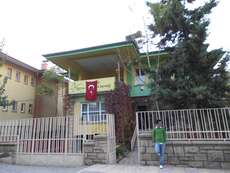 Gaziantep Eğitim ve Gençlik Derneği – Gaziantep Child and Youth Centre, die Einrichtung, in der ich arbeite.