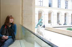 wohlverdiente Pause im Louvre